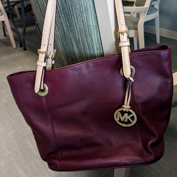 MICHAEL Michael Kors Handbags - Michael kors Tote bag